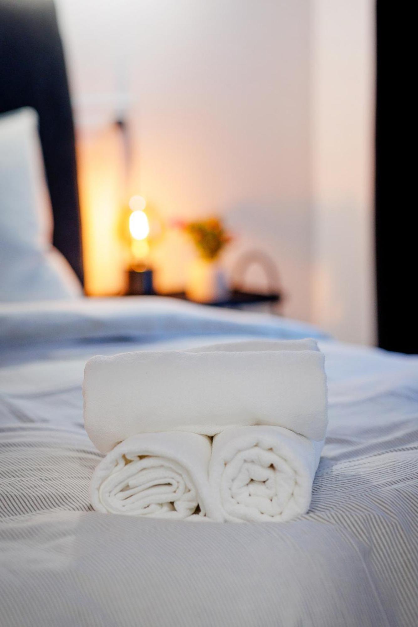 The Corner Luxe Apartment Bucureşti Ngoại thất bức ảnh